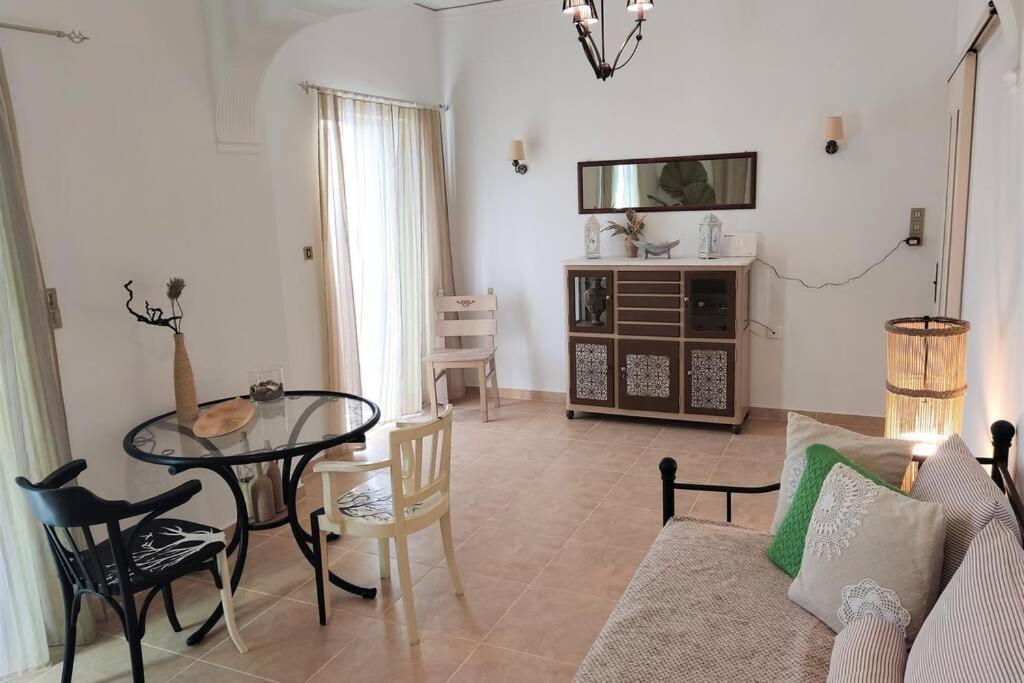 Apartment 95 M2, Center Of Sitia, Wifi, 350M Beach Екстер'єр фото